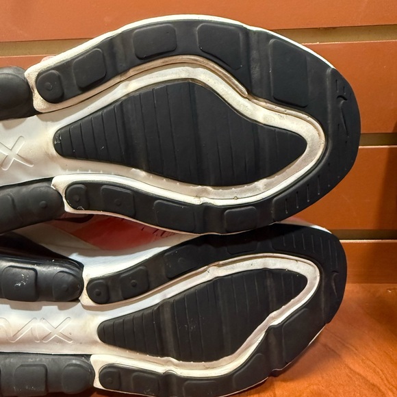 Nike Air Max 270 Pink and Black Sneakers - Picture 10 of 12